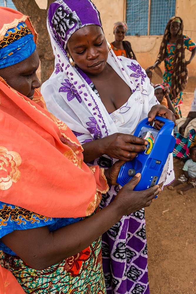 Women tuning into radio for agricultural programs