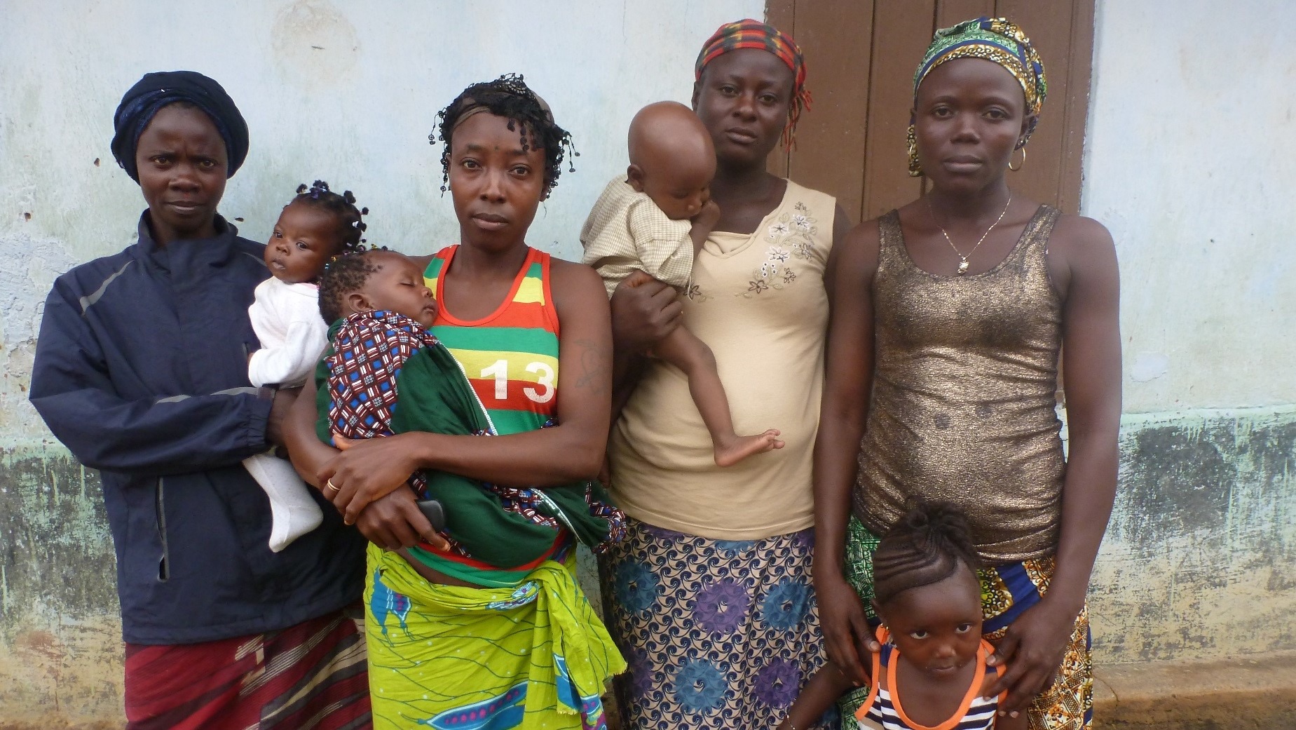 Sierra Leone SNAP mothers learn WASH practices