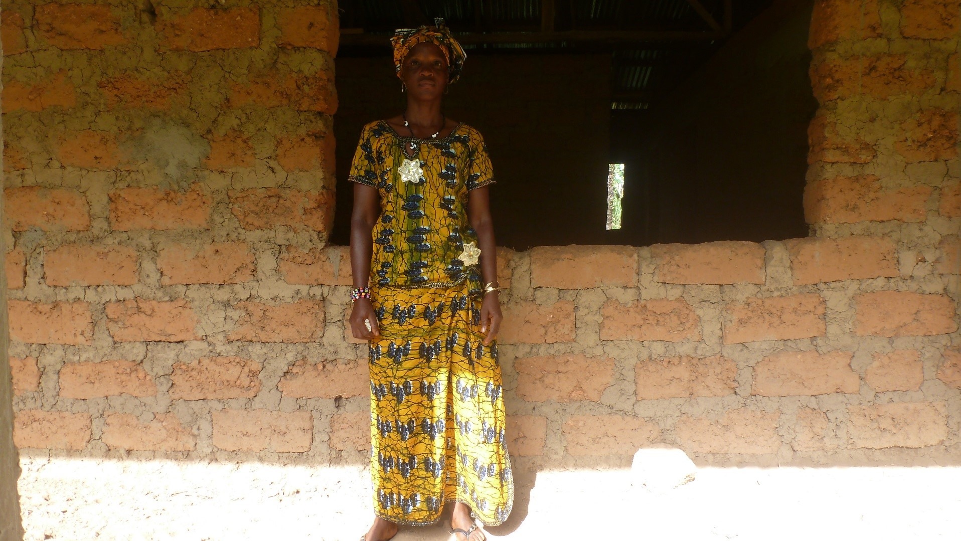 Sierra Leone SNAP VSLA woman participant