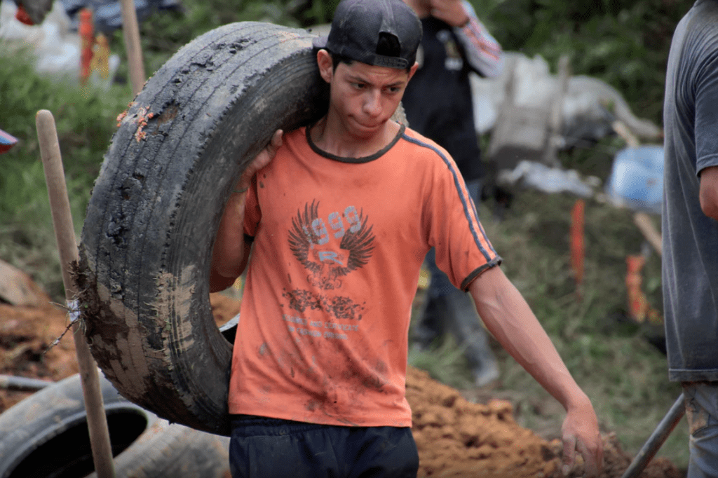 Colombia PAR Youth Carrying Tire