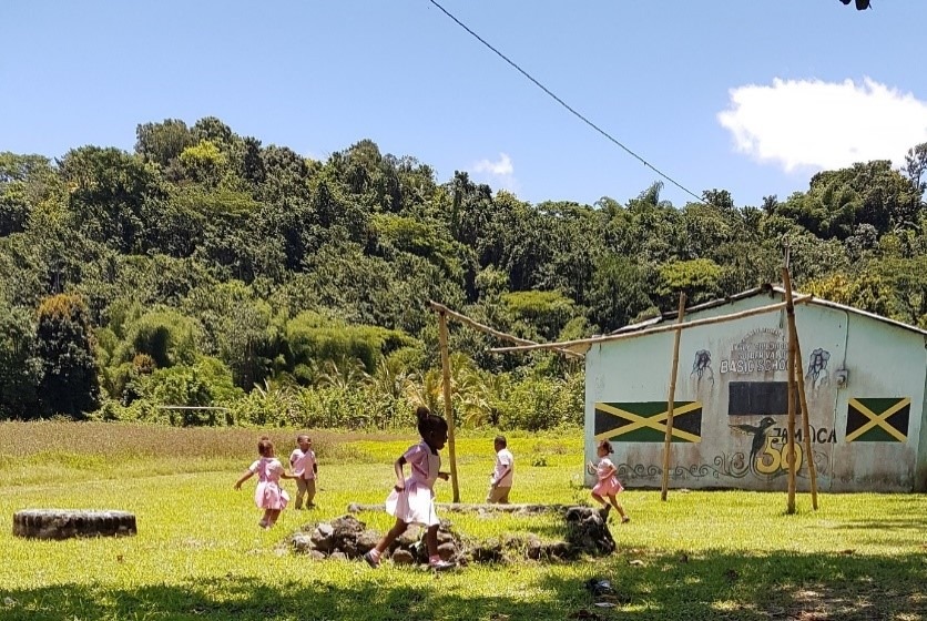 ACDI/VOCA USAID Jamaica JaREEACH students play