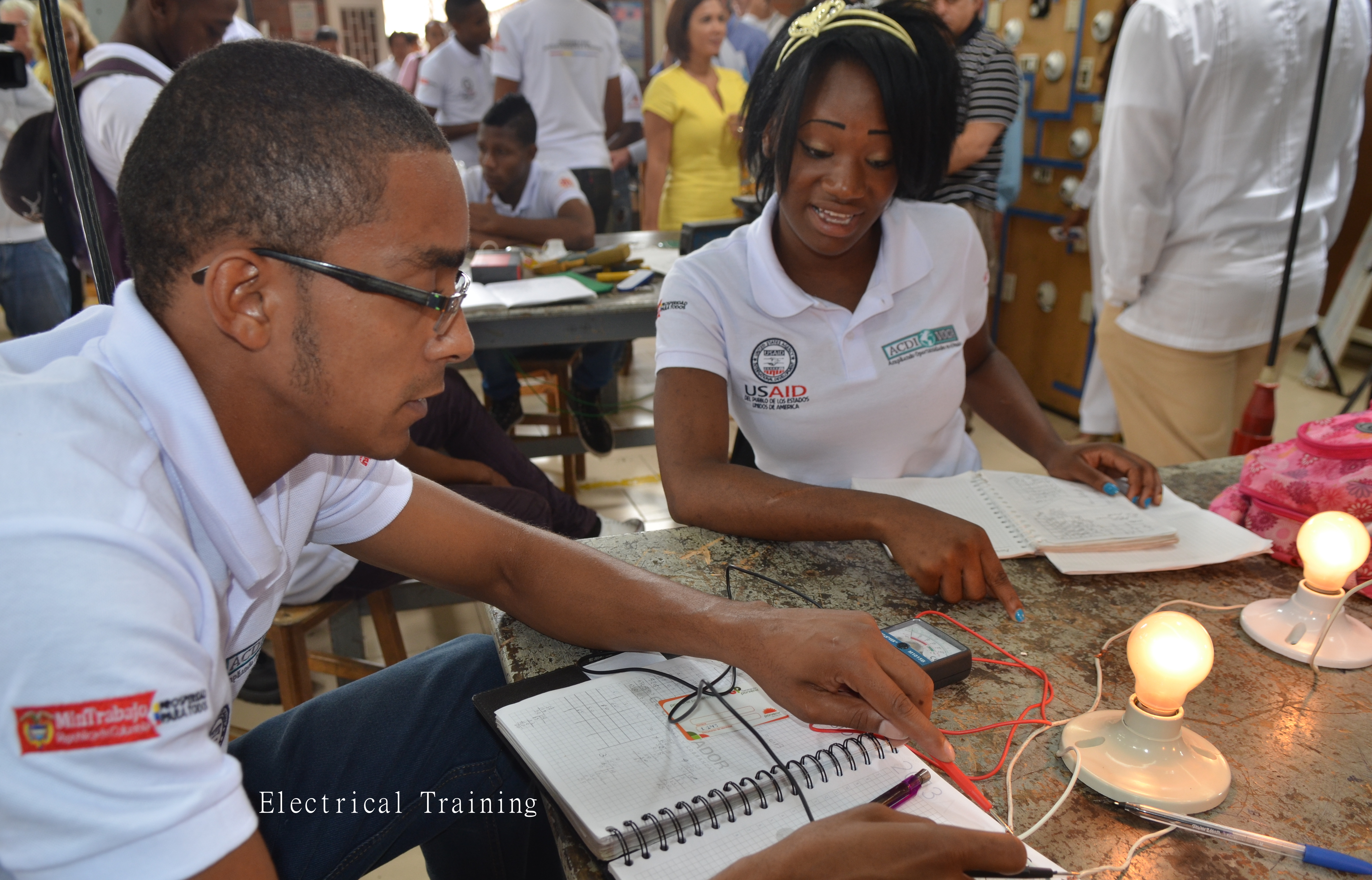 ACDI/VOCA FEST Colombia youth engaged in electrical training