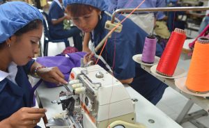 ACDI/VOCA Colombia youth sewing