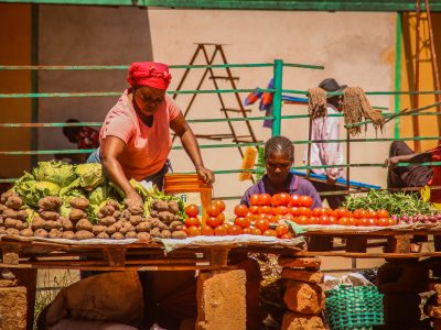 Zambia_stock photo_women in market