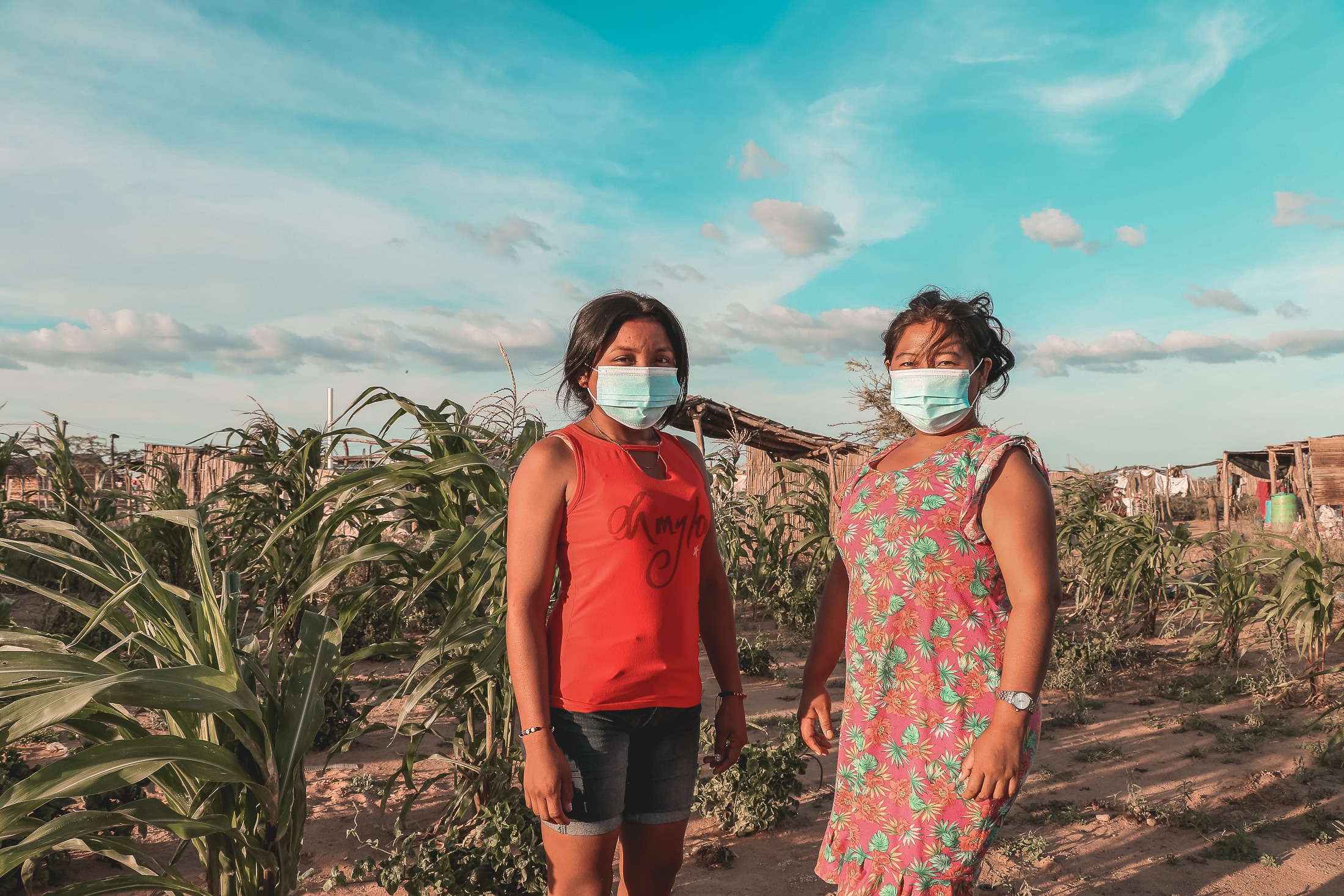 Colombia_ERIC_women in field